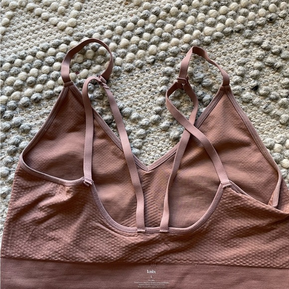 Knix Strappy Bra - SZ L - EUC - Picture 3 of 6
